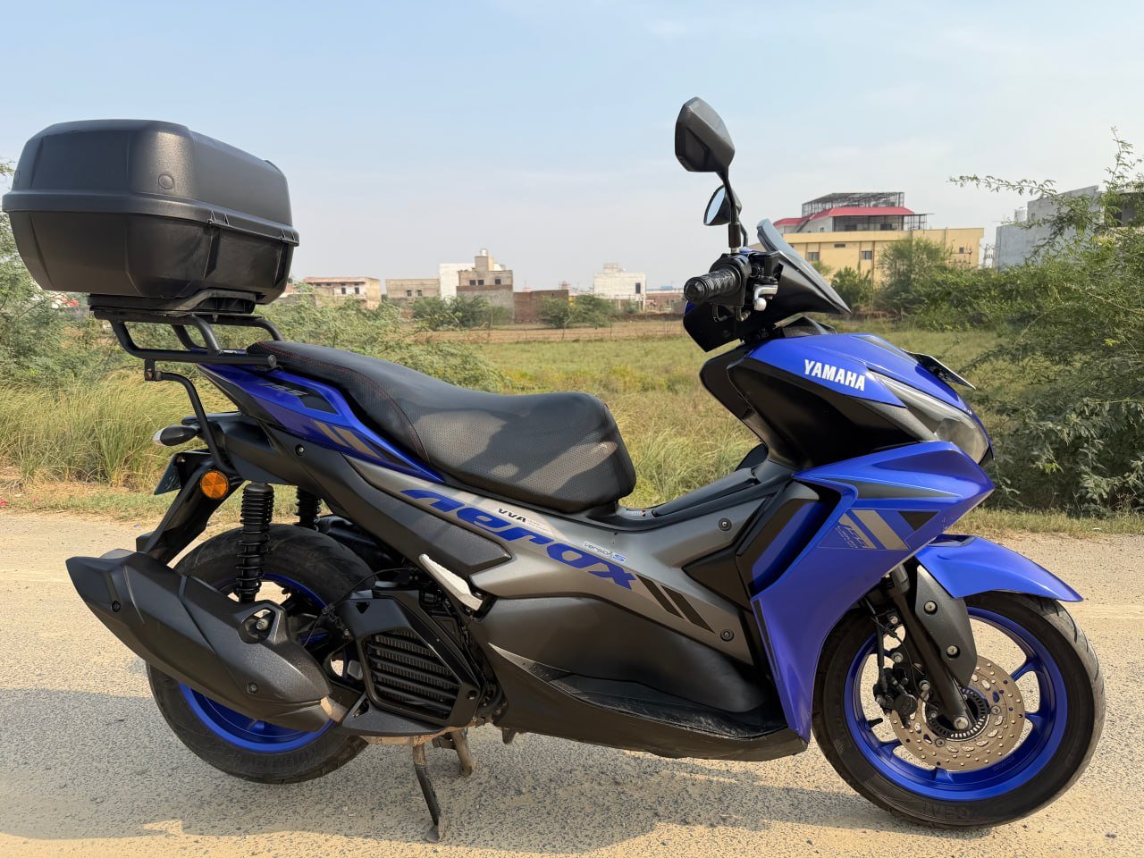 Yamaha Aerox 155, вид сбоку
